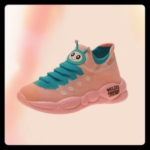 Girls FlyKnit Sneakers